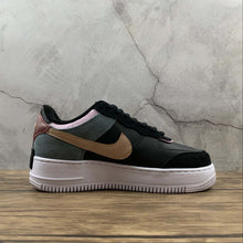 Cargar imagen en el visor de la galería, Air Force 1 Shadow Black Light Arctic Pink CU5315-001
