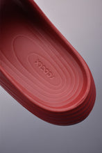 Cargar imagen en el visor de la galería, Nike ReactX Rejuven8 Slide Dark Red HV4479-600

