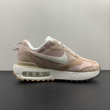 Cargar imagen en el visor de la galería, Air Max Dawn Pink Oxford Summit White Black DC4068-601
