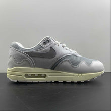 Cargar imagen en el visor de la galería, Patta x Air Max 1 Waves Metallic Silver Black DQ0299-100
