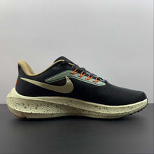 Cargar imagen en el visor de la galería, Air Zoom Pegasus 39 Black Beige Orange DX6039-071
