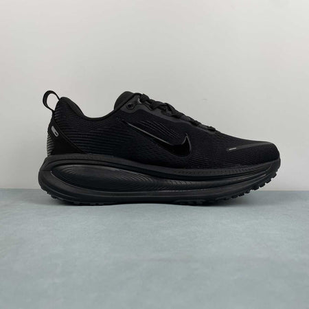 Nike Zoom Vomero 18 Black Black Black HM6803-005