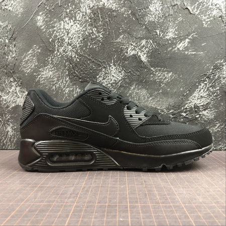 Air Max 90 Essential Triple Black 537384-090