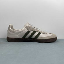 Cargar imagen en el visor de la galería, Adidas Samba OG Alumina Medium Dark Khaki Gum JR0893
