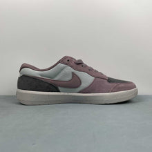 Cargar imagen en el visor de la galería, SB Force 58 Flt Silver Taupe Grey Dark DV5477-010
