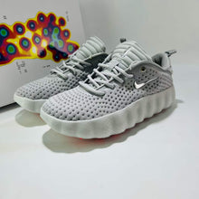 Cargar imagen en el visor de la galería, Nike Mind 002 Grey White HQ4308-003
