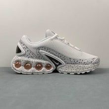 Cargar imagen en el visor de la galería, Air Max Dn SE Premium Safari Electric Pack Alternate HM0811-100
