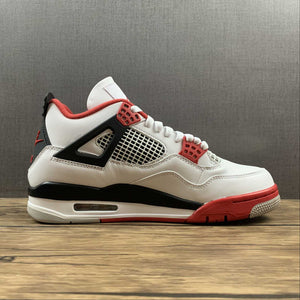 Air Jordan 4 Retro OG Fire Red White Black Tech Grey DC7770-160