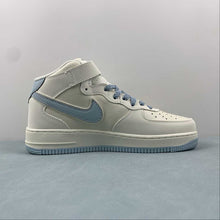 Cargar imagen en el visor de la galería, Air Force 1 07 Mid Off White Light Blue SH0235-555
