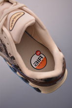 Cargar imagen en el visor de la galería, Air Max Dn8 Snakeskin Light Khaki HV8476-200
