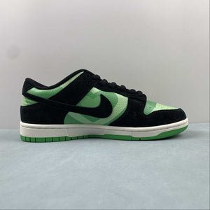 The Powerpuff Girls x SB Dunk Low Black Green White GP5532-062