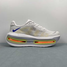 Cargar imagen en el visor de la galería, Nike Vomero Premium White Lapis Total Orange HQ2050-101
