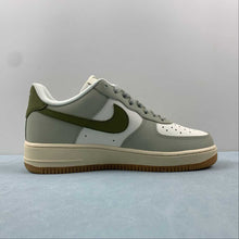 Cargar imagen en el visor de la galería, Air Force 1 07 Low LV Olive Green Off White BS9055-714
