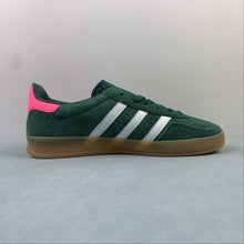 Cargar imagen en el visor de la galería, Adidas Gazelle Indoor Collegiate Green Cloud White Lucid Pink IG5929
