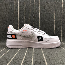 Cargar imagen en el visor de la galería, Air Force 1 07 Low Prm Just Do It White AR7719-100
