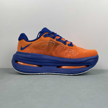 Cargar imagen en el visor de la galería, Nike Vomero Premium NYC Marathon Orange Blue HQ2050-737
