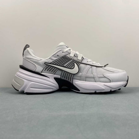 Nike V2k Run Summit White Platinum Tint HF5342-100