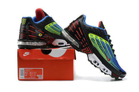 Air Max Plus 3 Catching Fire Crimson Laser Hyper Royal Black CU4710-400