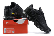 Cargar imagen en el visor de la galería, Air Max Plus 3 Leather Black DK Smoke Grey Shoes CK6716-001
