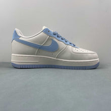 Cargar imagen en el visor de la galería, Supreme x Air Force 1 07 Low Red Beige Ice Blue BB9599-205
