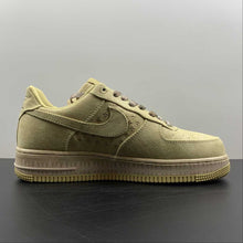Cargar imagen en el visor de la galería, Air Force 1 Low NAI-KE Tan Canvas Light Gum DV4247-211
