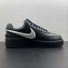 Cargar imagen en el visor de la galería, Ambush x Air Force 1 Low SP Black Phantom Black DV3464-001
