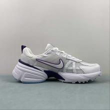 Cargar imagen en el visor de la galería, Nike V2k Run White Purple FD0736-109
