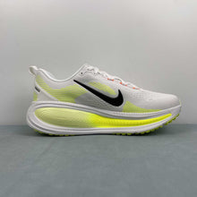 Cargar imagen en el visor de la galería, Nike Zoom Vomero 18 White Barely Volt Black HM6803-120
