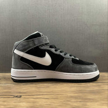 Cargar imagen en el visor de la galería, Air Force 1 07 Mid Dark Gray Black White QT3369-996
