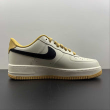 Cargar imagen en el visor de la galería, Air Force 1 07 LV8 Sail Tan Black FD9063-101
