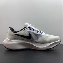 Cargar imagen en el visor de la galería, Zoom Fly 5 White Blue-Black DM8968-100
