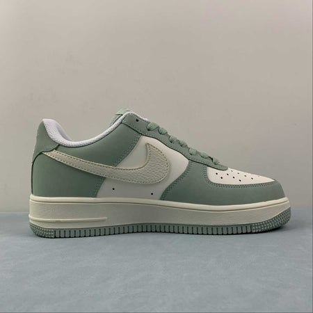 Air Force 1 07 Low White Light Green Yellow BS9055-612