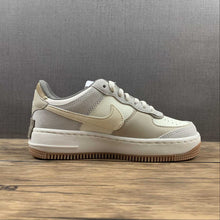 Cargar imagen en el visor de la galería, Air Force 1 Shadow Sail Pale Ivory White DO7449-111
