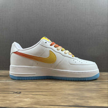 Cargar imagen en el visor de la galería, Air Force 1 07 Low White Blue Orange NJ5696-789
