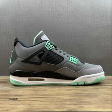 Cargar imagen en el visor de la galería, Air Jordan 4 Retro Green Glow 308497-033
