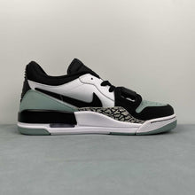 Cargar imagen en el visor de la galería, Air Jordan Legacy 312 Low White Black Green CD7069-109
