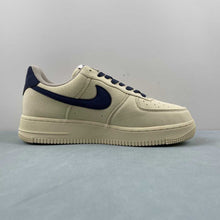 Cargar imagen en el visor de la galería, Air Force 1 07 Low Beige Deep Blue Reflection 315122-109
