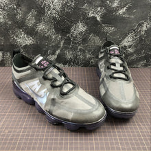 Cargar imagen en el visor de la galería, Air VaporMax 2019 Run Utility Black Blue Multi Color AR6631-001

