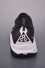 Cargar imagen en el visor de la galería, Nike ACG Zegama Black White FQ0908-001
