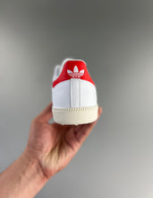 Cargar imagen en el visor de la galería, Adidas Samba OG Kith Classics Program White Red GY2544
