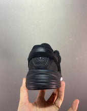 Cargar imagen en el visor de la galería, Adidas Astir Core Black Core Black Purple GW5370
