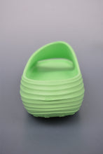 Cargar imagen en el visor de la galería, Nike ReactX Rejuven8 Slide Neon Green HV4479-700
