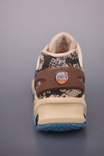 Cargar imagen en el visor de la galería, Air Max Dn8 Snakeskin Light Khaki HV8476-200
