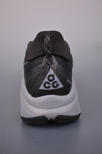 Cargar imagen en el visor de la galería, Nike ACG Zegama Black Gray HV8113-005
