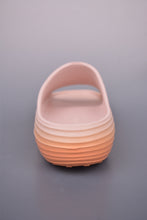 Cargar imagen en el visor de la galería, Nike ReactX Rejuven8 Slide Nude Pink Gradient HV4484-800
