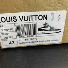 Cargar imagen en el visor de la galería, Louis Vuitton Trainer Snaker x Air Force 1 Coffee 3308-10
