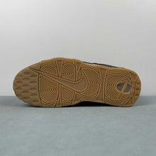 Cargar imagen en el visor de la galería, Air More Uptempo Low Black Gum FZ3055-003
