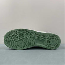 Cargar imagen en el visor de la galería, Air Force 1 Low Swoosh White Light Green CV5696-968
