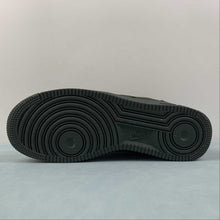 Cargar imagen en el visor de la galería, Air Force 1 Low SP Billie Eilish Sequoia DQ4137-300
