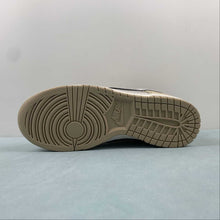 Cargar imagen en el visor de la galería, Otomo Katsuhiro x SB Dunk Low Steamboy OST Light Tan Gray FF0918-018
